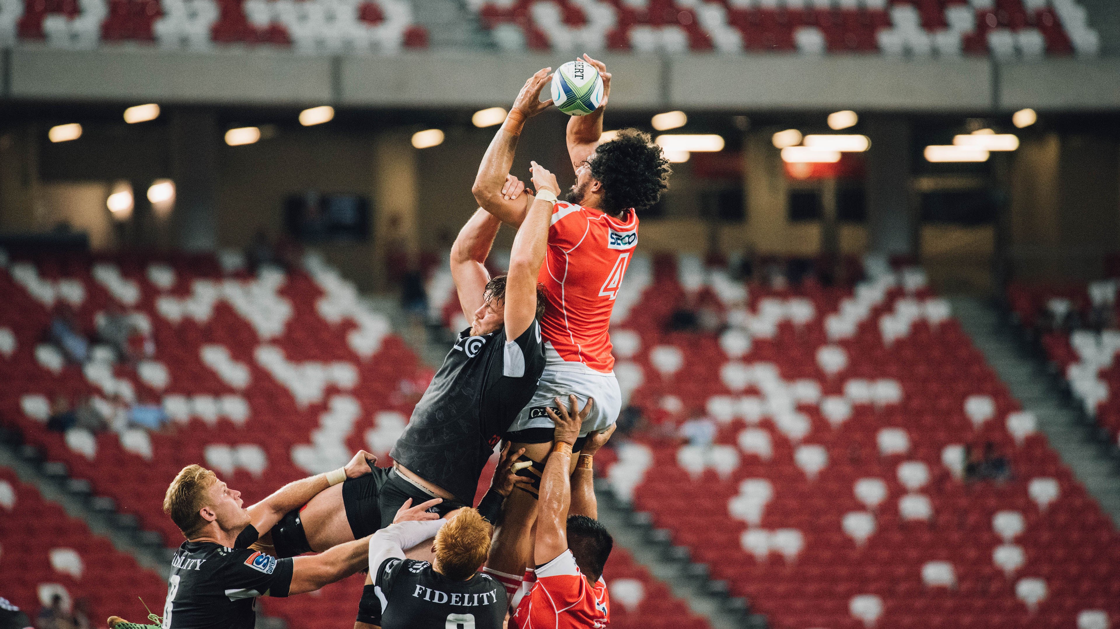 裁判技术培训邀请国际名裁授课提升执法视野，国际裁判级别